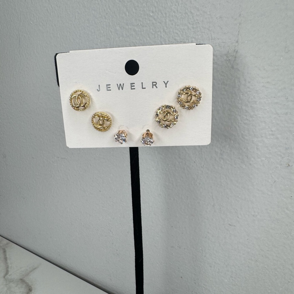 Earring set - Picture 2 of 7
